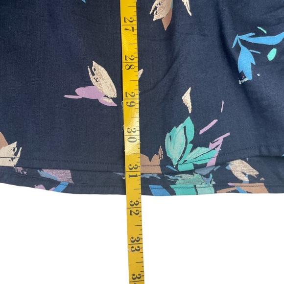Catherines Top Plus Size 3XWP Pleated V-Neck Button Front 3/4 Sleeve Cotton Blue - Picture 9 of 9